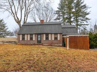 10 Martha Dr, Derry, NH 03038