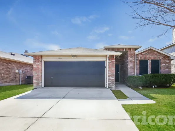 1728 Rialto Way, Justin, TX 76247