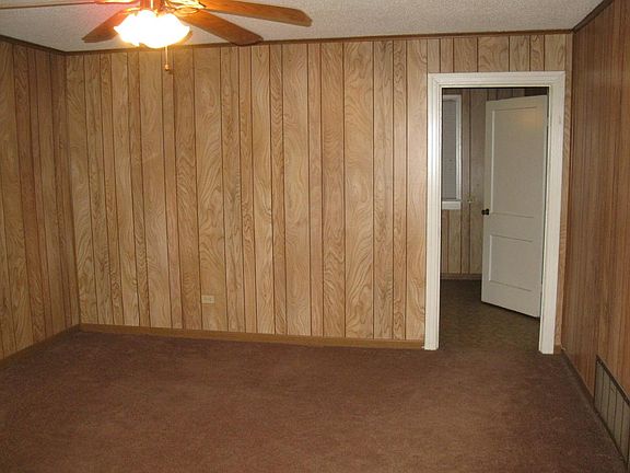 5th image of 2210 W 2nd Ave