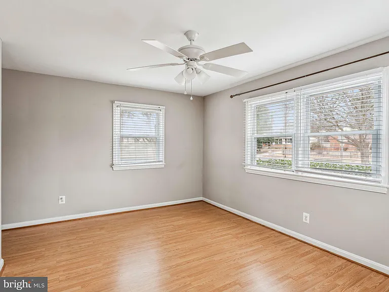 3503 Maple Ct — Photo 23