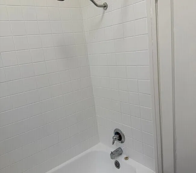 807 W Glenoaks Blvd #801 — Photo 11
