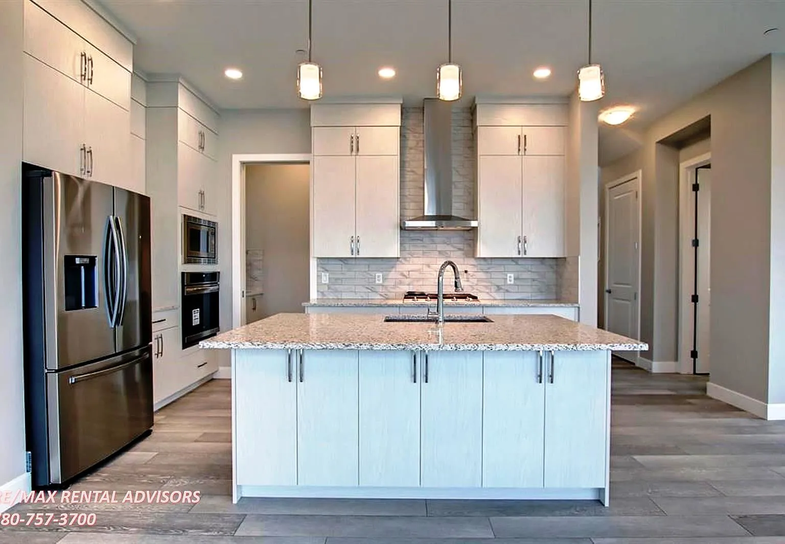 UPPER 143 Lucas Terrace Northwest — Photo 2