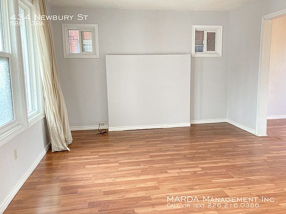 3rd image of 434 Newbury St