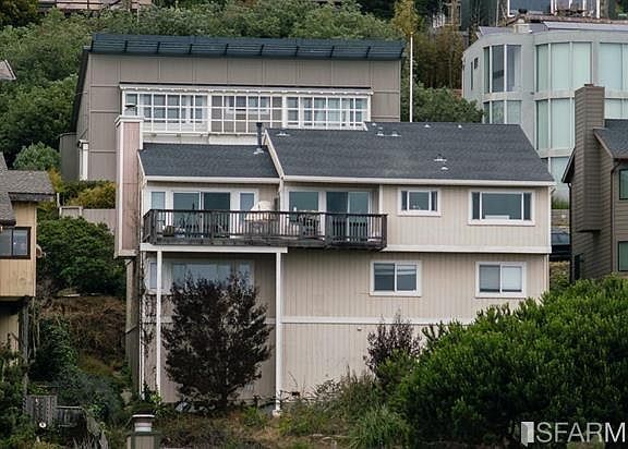 2nd image of 216 Beaumont Blvd