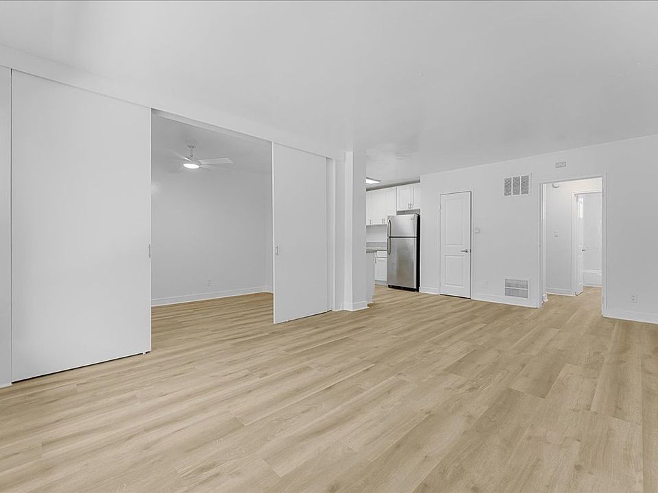 1st image of 3905 S Stevely Ave #9