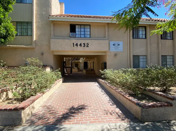 14432 Bledsoe St #207, Sylmar, CA 91342