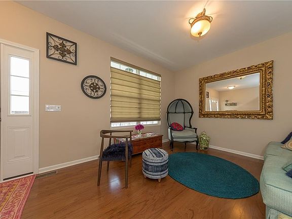 3rd image of 29190 S Village Ln
