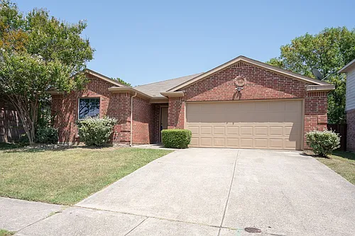 3316 Knoll Trl Photo 1