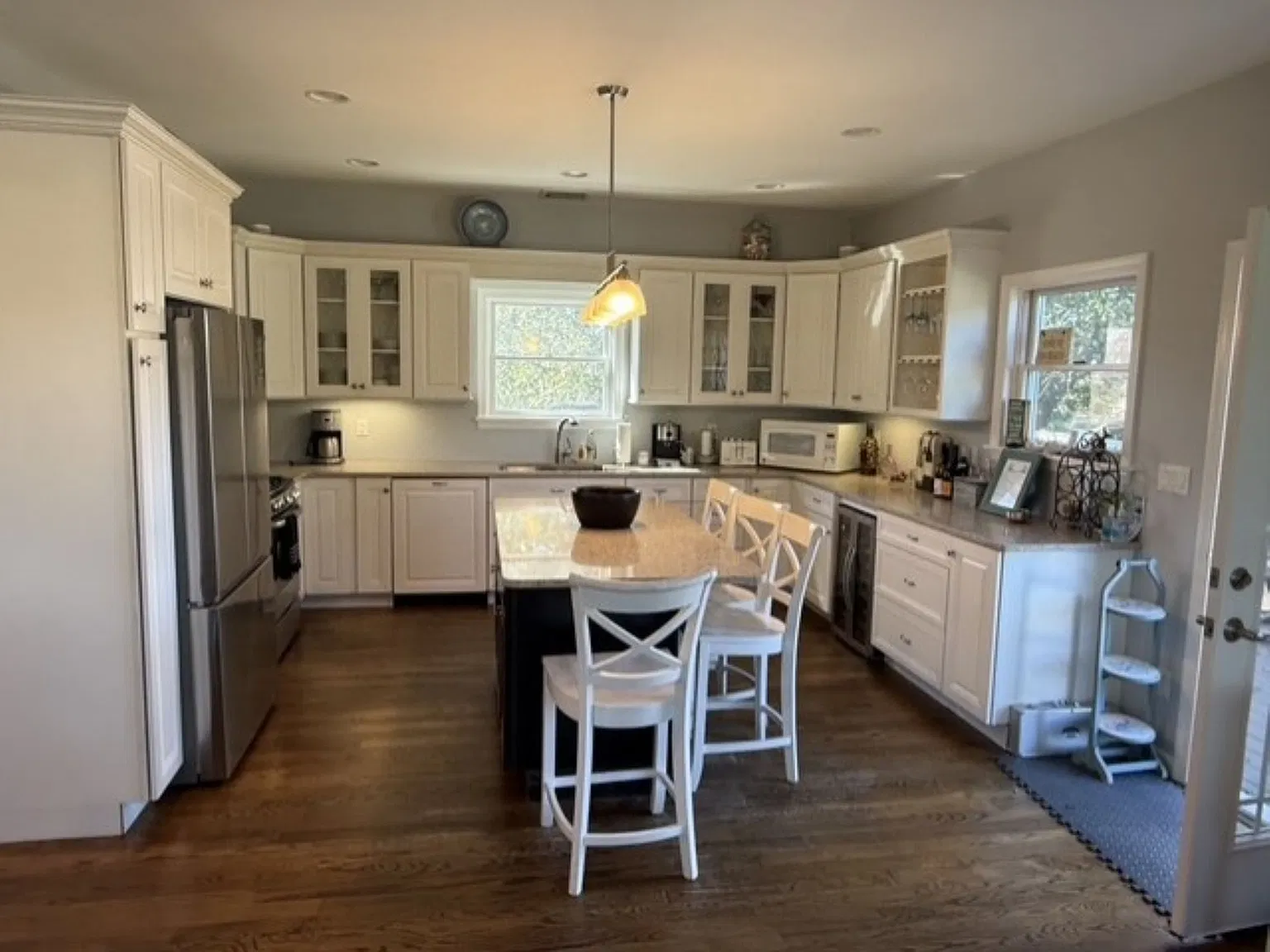 Charming Winter Rental — Photo 4