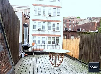 Rented by Bond New York