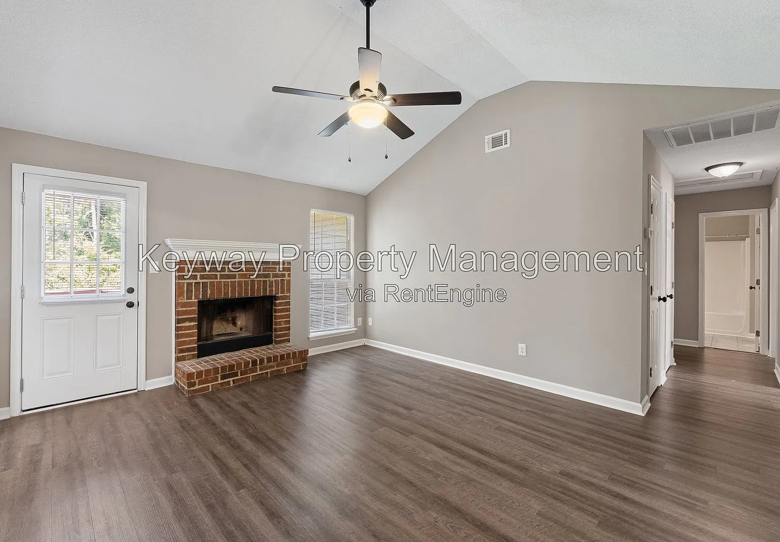 4 bed, 3.0 bath, 1773 sqft, $1,935 — Photo 4