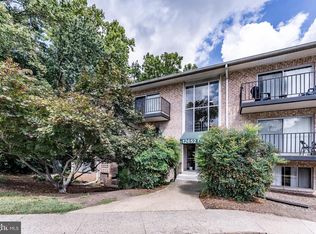 12652 Dara Dr APT T2, Woodbridge, VA 22192
