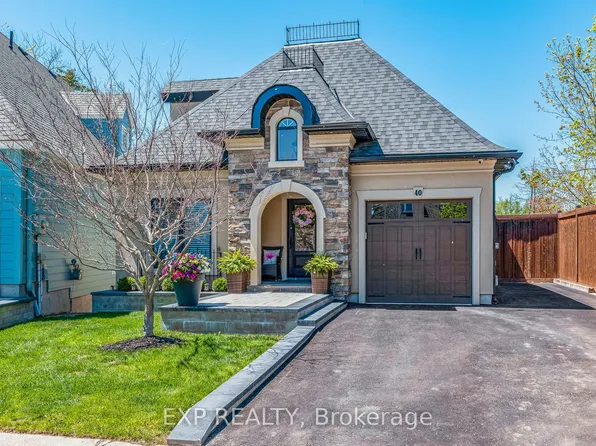 5 Invermara Ct #40, Orillia, ON L3V 8B4