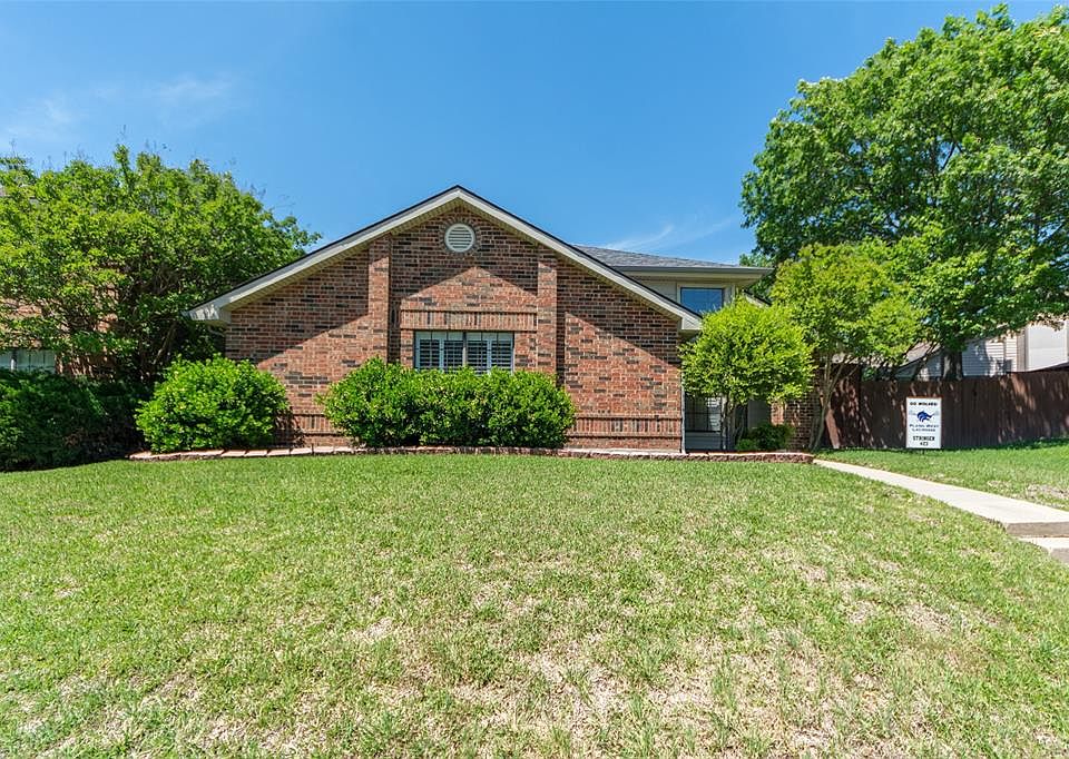 1st image of 4405 Ballinger Dr