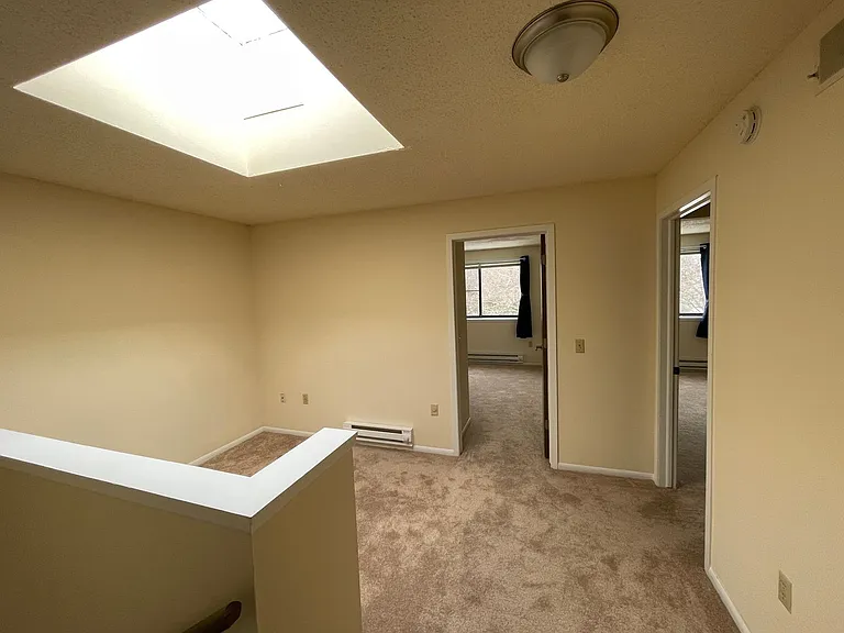 Wingra West Apartments — Photo 37