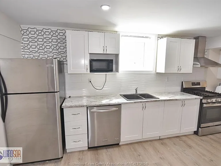 600 Cousineau Rd #LOWER — Photo 29