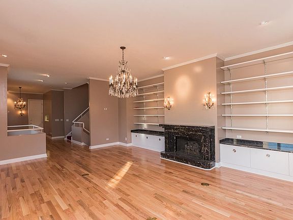 3rd image of 1442 N North Park Ave #1B