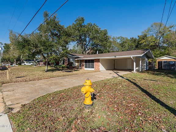3rd image of 116 Edmund Dr