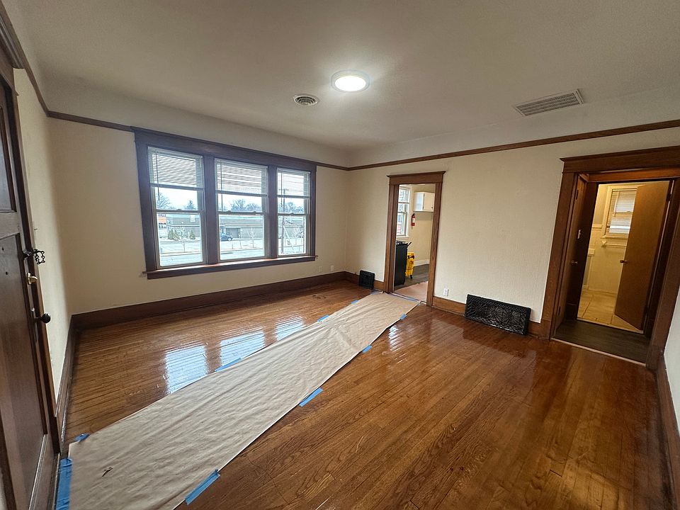 1st image of 126 N Court St #1