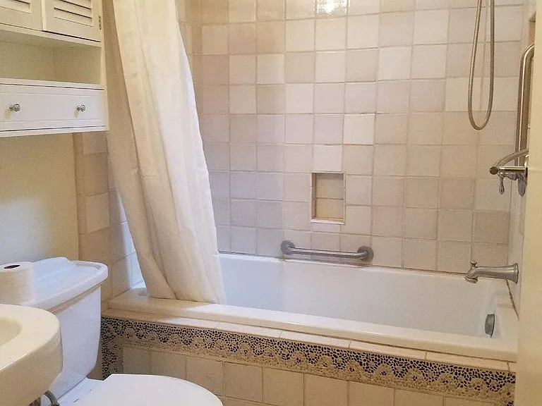 717 San Juan Ave — Photo 6
