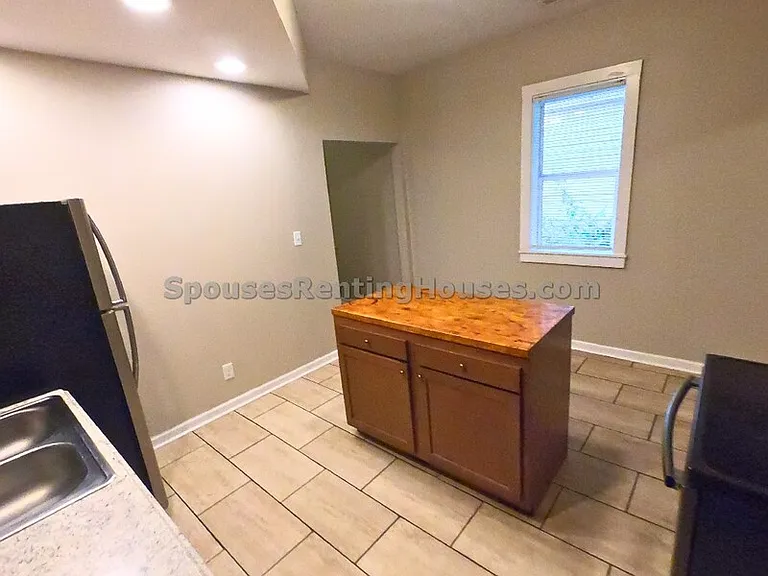2722 Doctor Andrew J Brown Ave — Photo 8