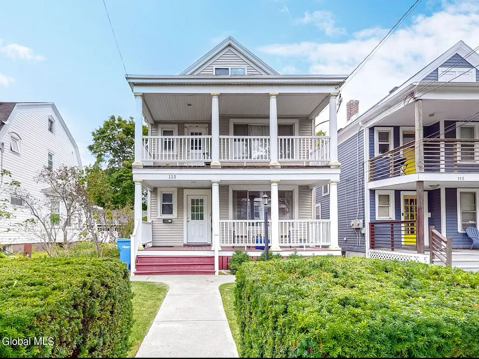 115 Woodlawn Ave #2
