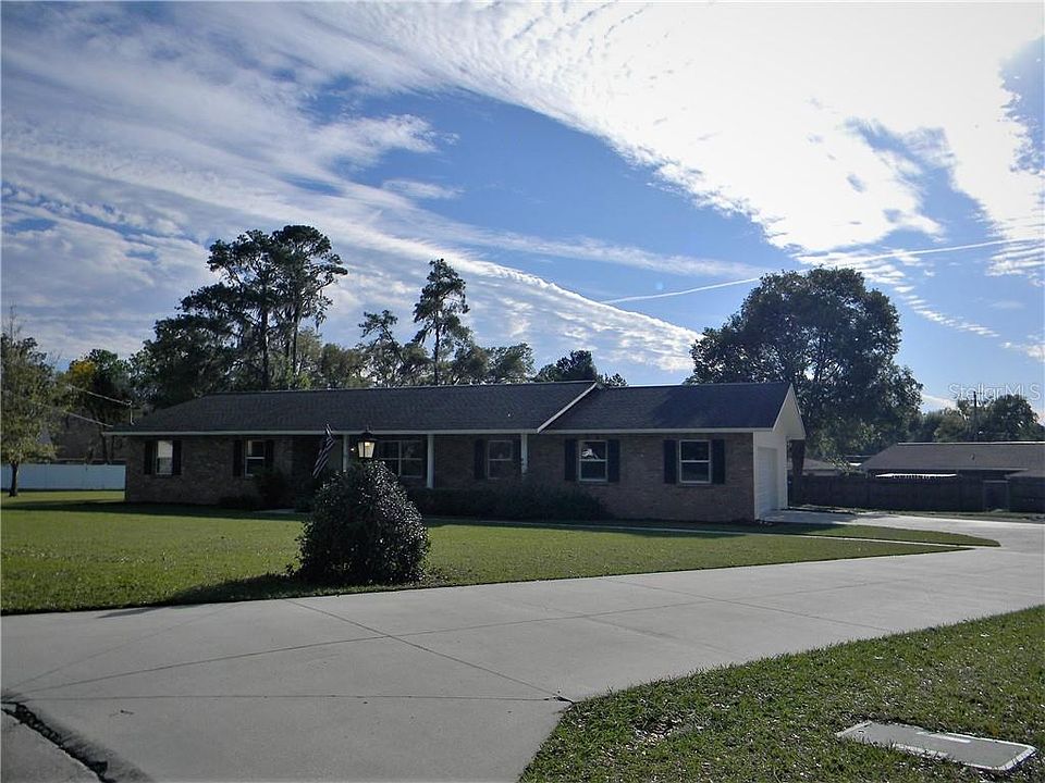 1st image of 2509 Robin Dr