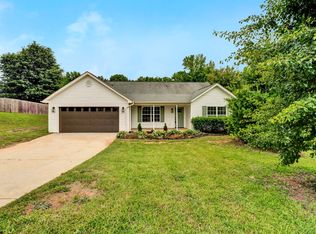 450 Lemon Grass Ct, Duncan, SC 29334