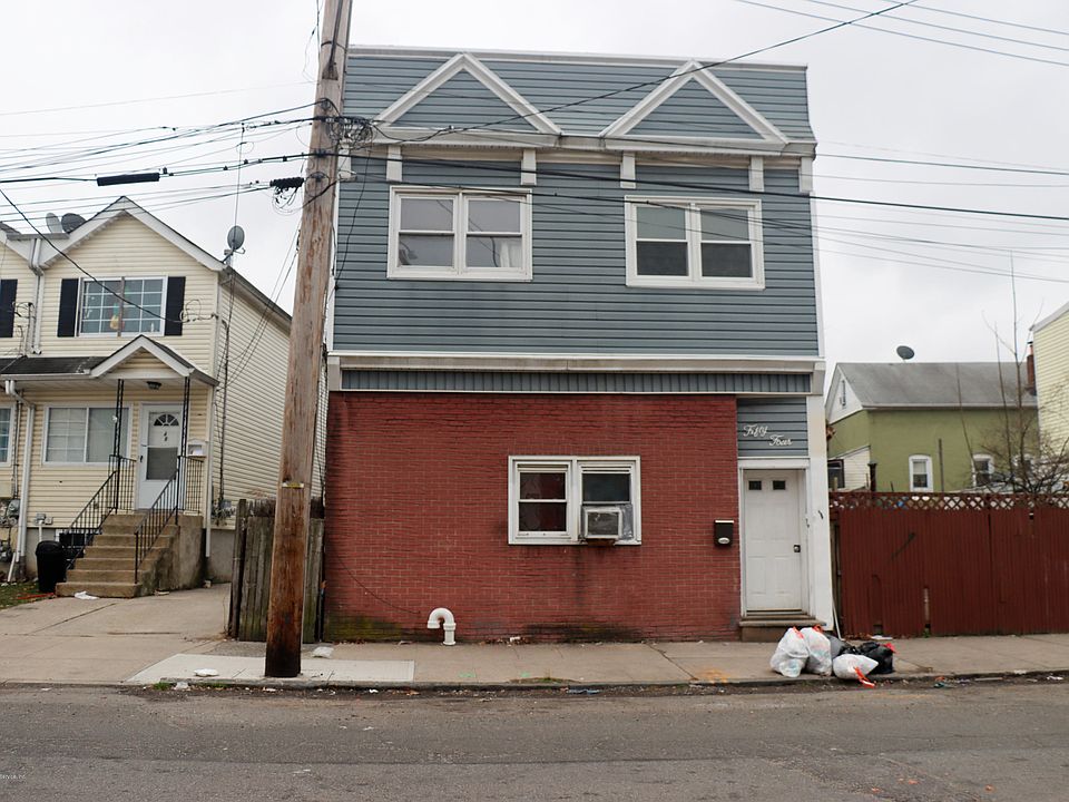 1st image of 54 Grove Ave