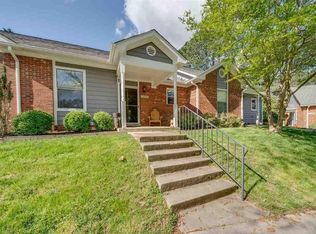 1202 Huntington Park Dr, Morrisville, NC 27560