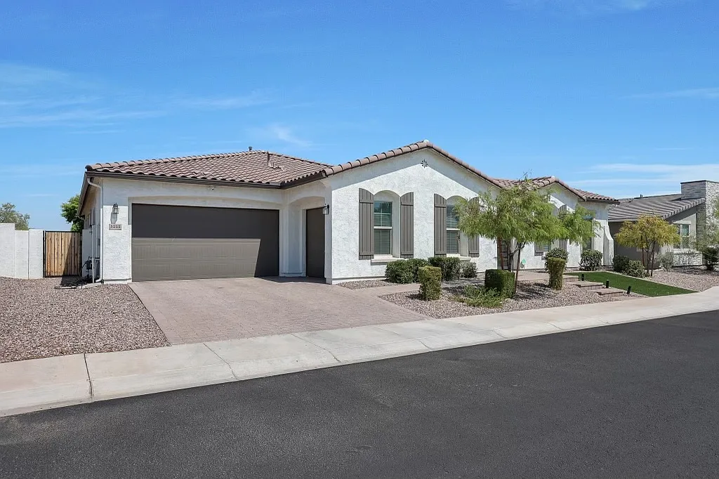 Building Photo - 5255 N Ginning Dr