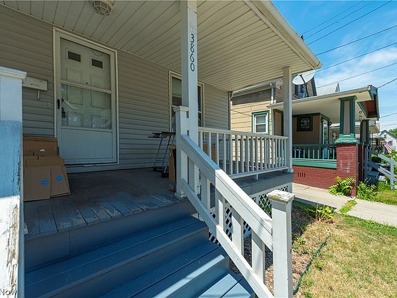4th image of 3860 W 41st St