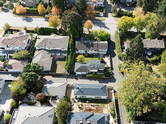 5th image of 1441 W 49th Ave