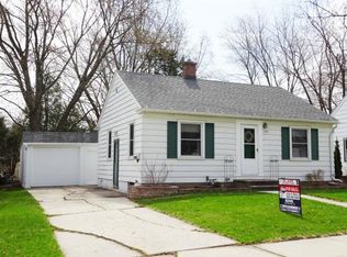 1149 10th Ave, Green Bay, WI 54304