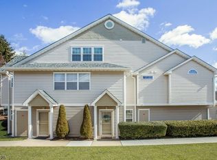 3 McClelland Way, Clifton, NJ 07012