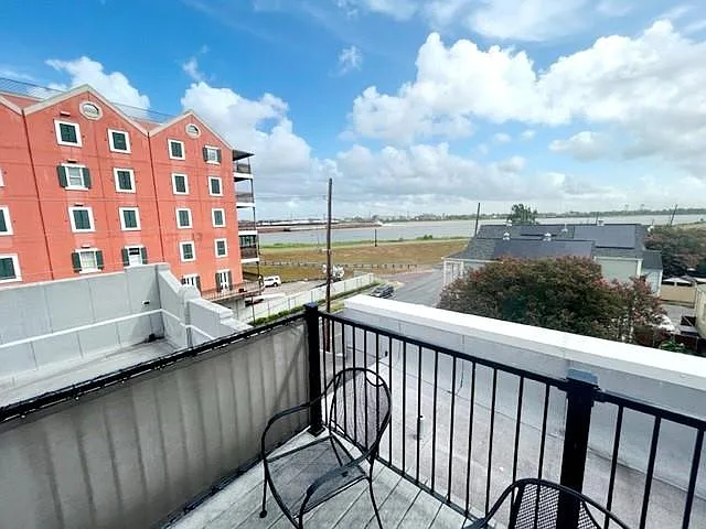 323 Morgan St #D — Photo 18