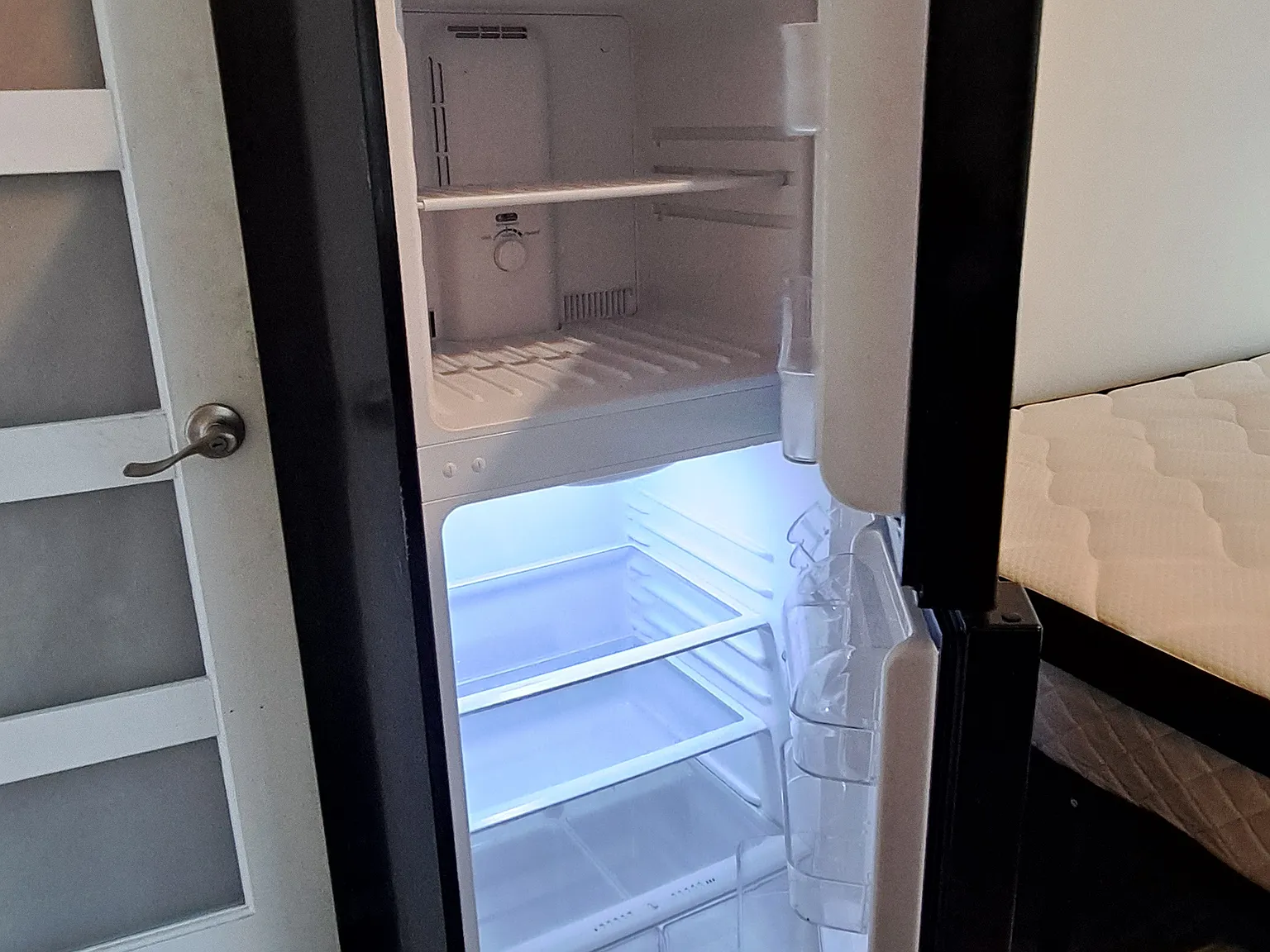 4 bed, $800 — Photo 3