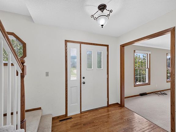 4th image of 1726 Walden Ln SW