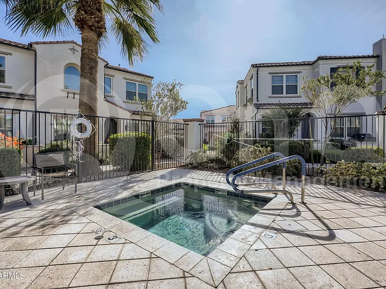 2477 W Market Pl #34 — Photo 27