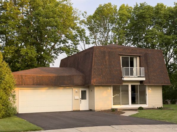 443 Overlook Dr
