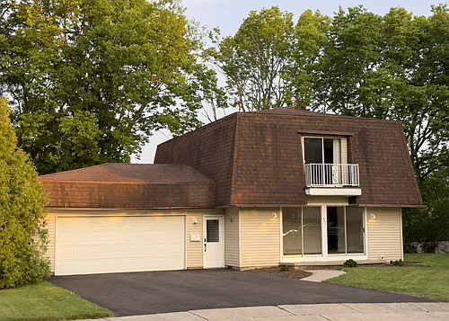 443 Overlook Dr Photo 1