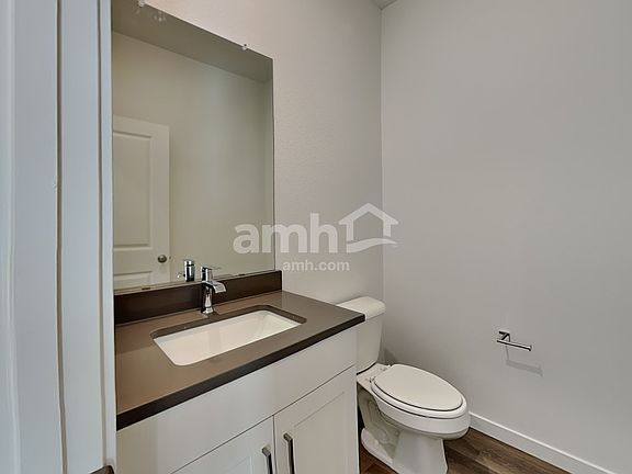 5th image of 23602 E 3rd Pl