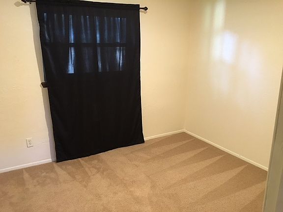 5th image of 3012 Virginia Ave