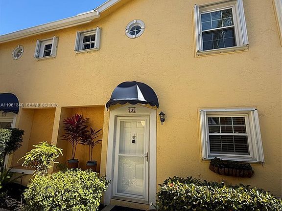 2nd image of 232 Waterside Dr