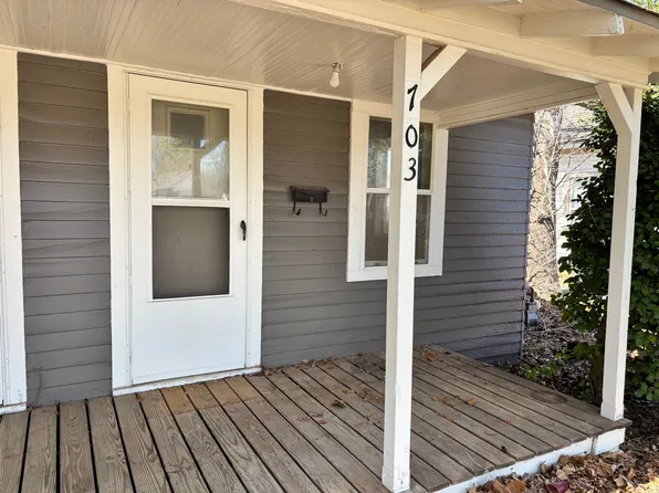 703 N Blvd, Edmond, OK 73034