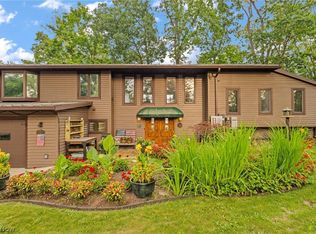 910 Pike Dr, Mansfield, OH 44903