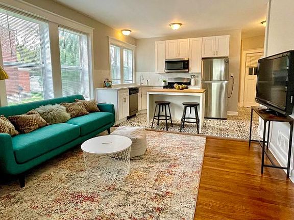 2nd image of 4464 Shaw Blvd APT 1E