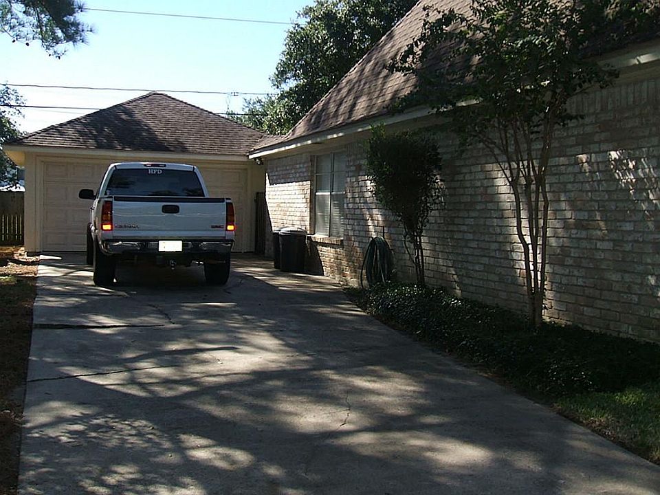 Extra long driveway