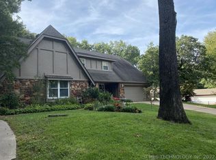 4202 E 103rd St S, Tulsa, OK 74137