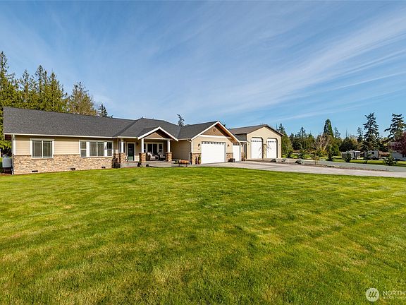 3rd image of 13837 Bay View Road